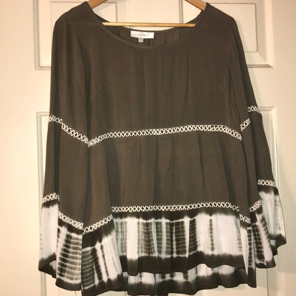 Boutique long sleeve army green tie-dye blouse